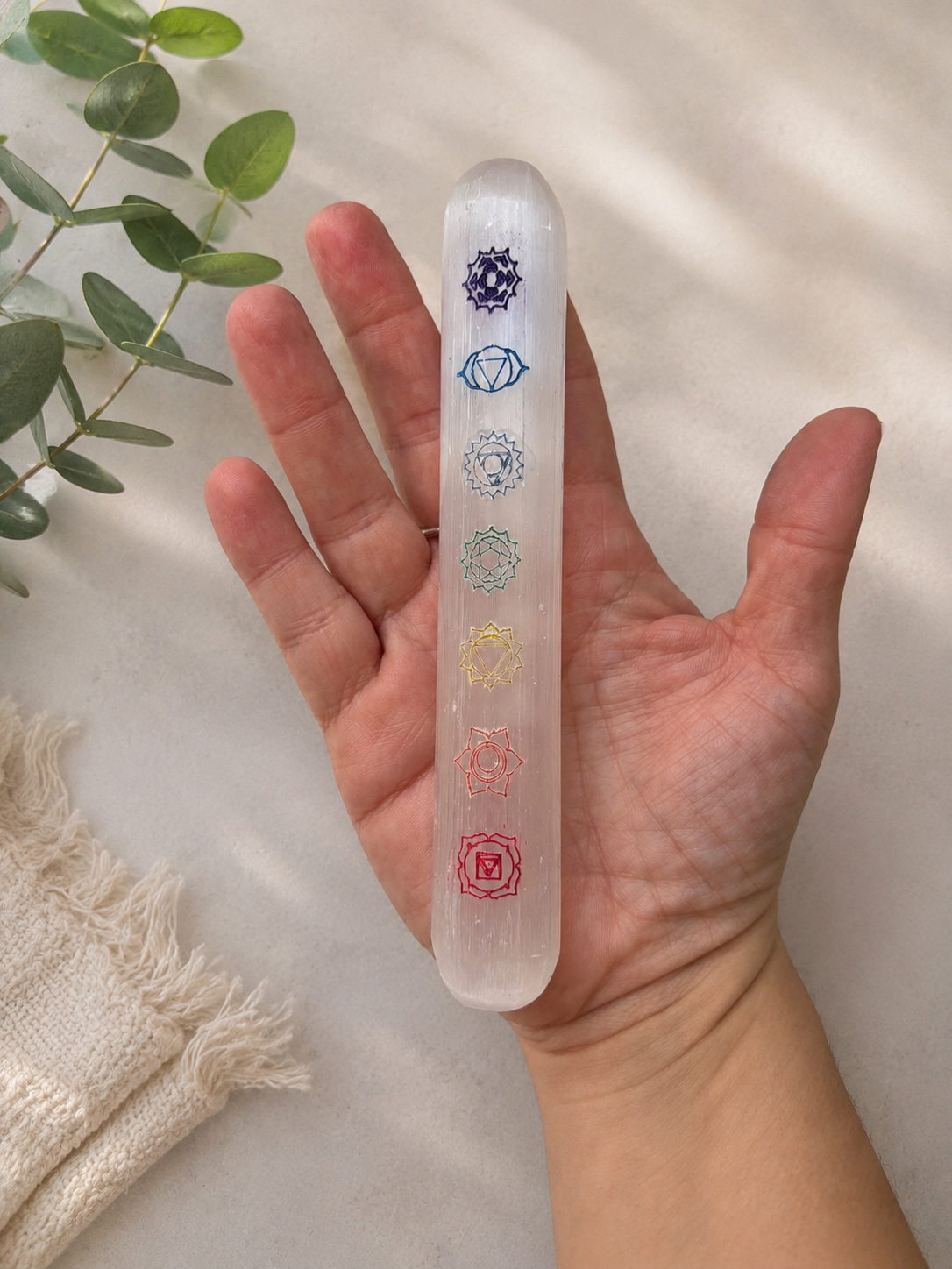 Masajeador de Selenita Chakras
