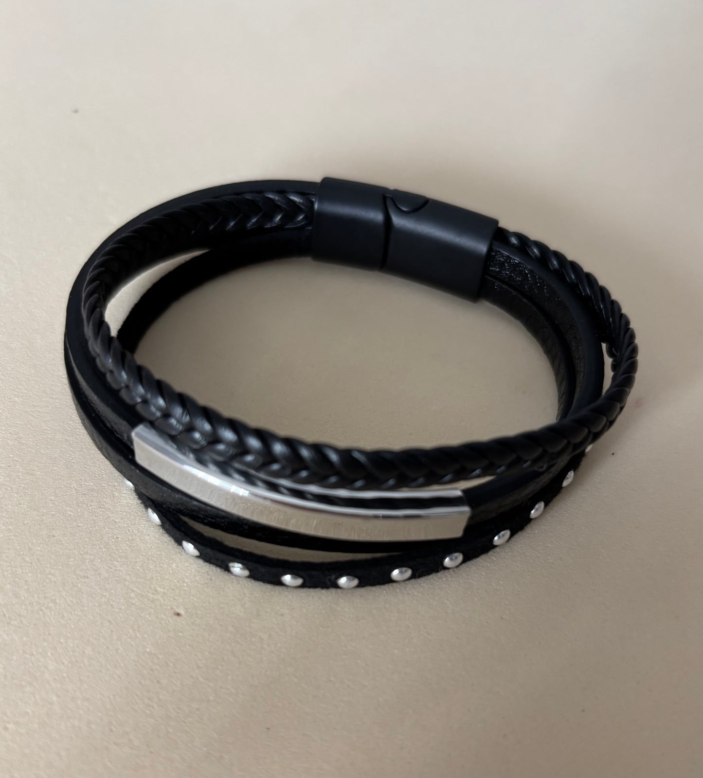 Pulsera Cuero Placa