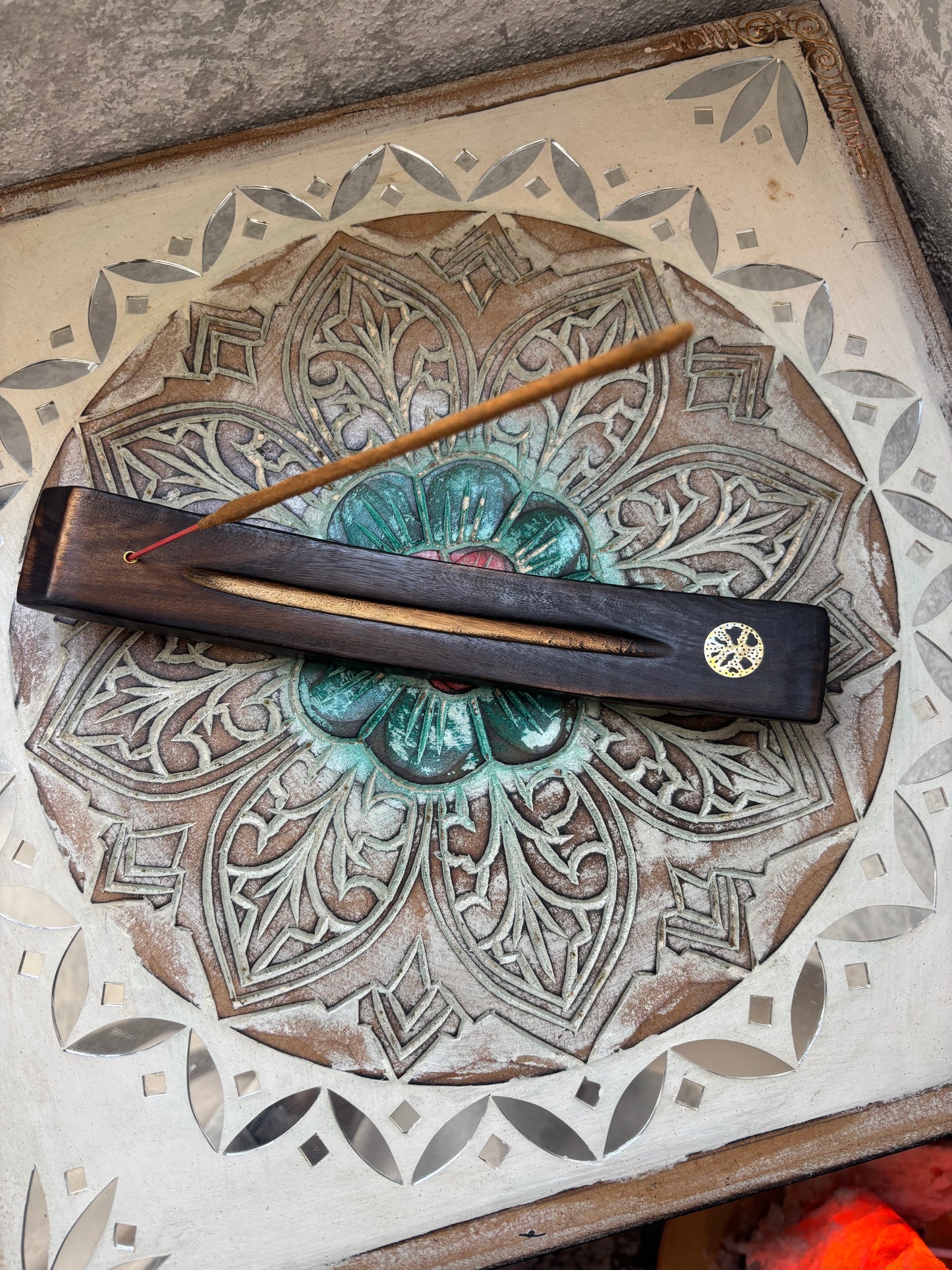 Porta Incienso Madera curvo Símbolo