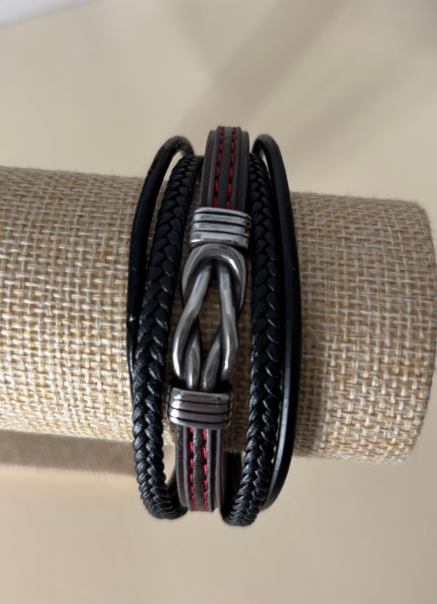 Pulsera de Cuero Nudo